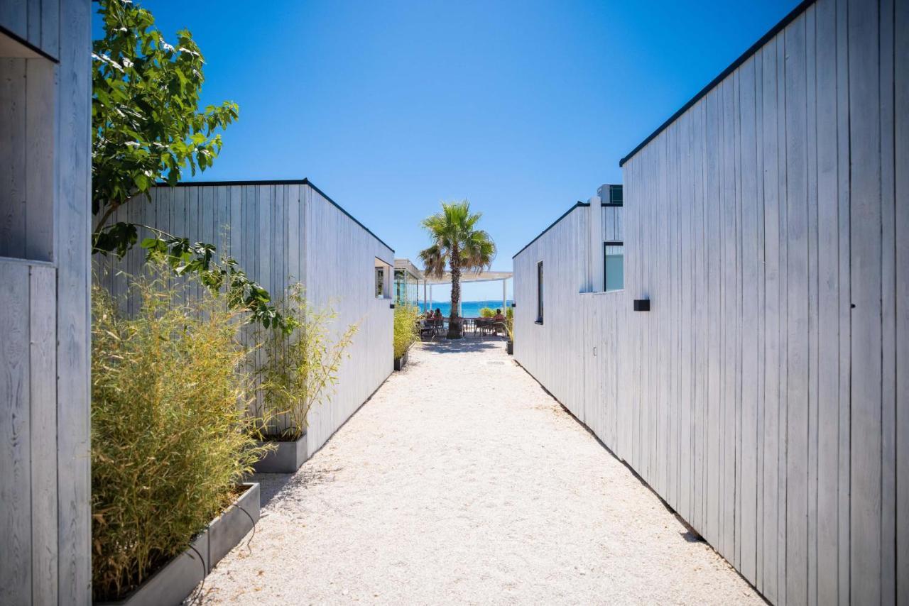 Arcadia Eco-Luxe Mobile Homes With Infinity Pool By Oiko Collection Privlaka  Bagian luar foto